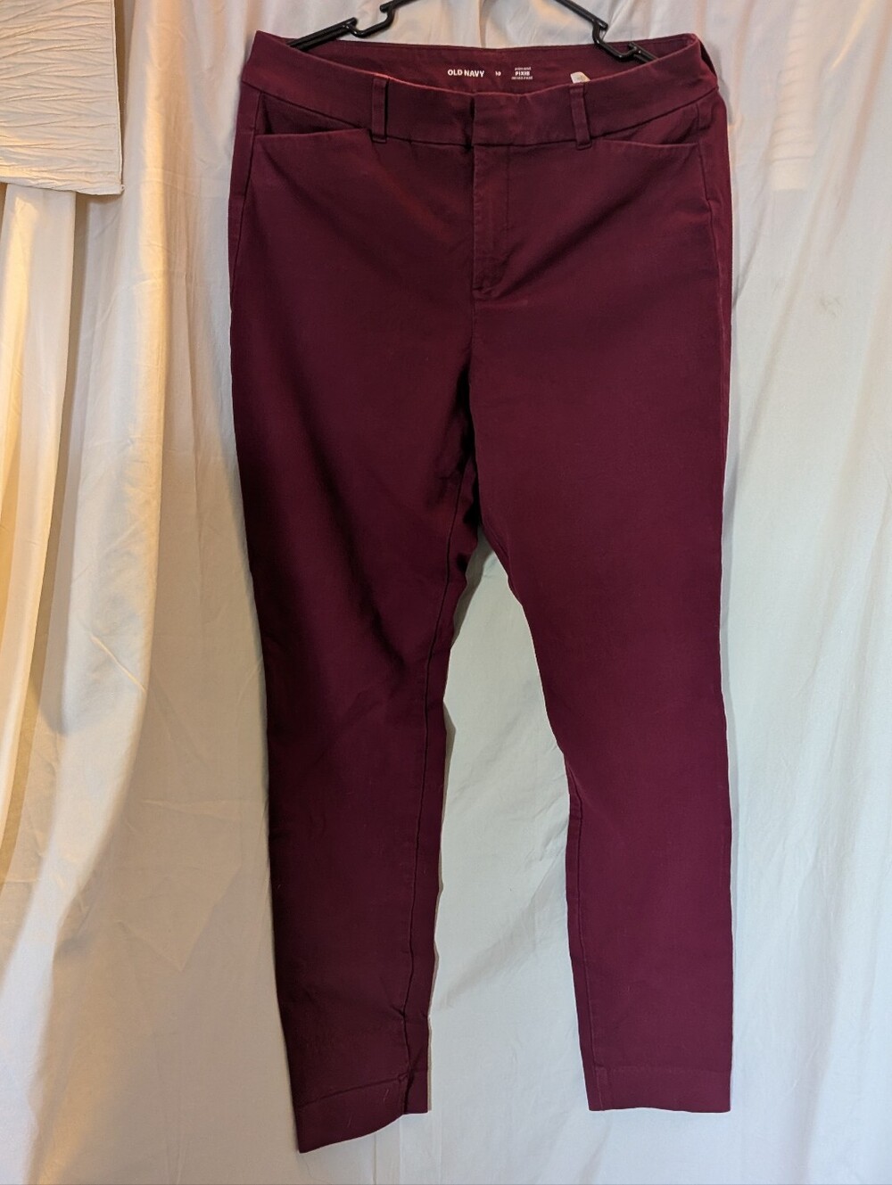 Old Navy Women's Burgundy Pixie High Rise Chinos